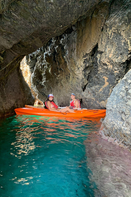 1 hour Double Kayak Rental (2 guests) - What your one-hour rental looks like on the water