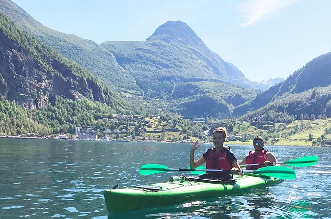 2-Hour Guided Kayak Experience in Geiranger - Price, value, and who should book