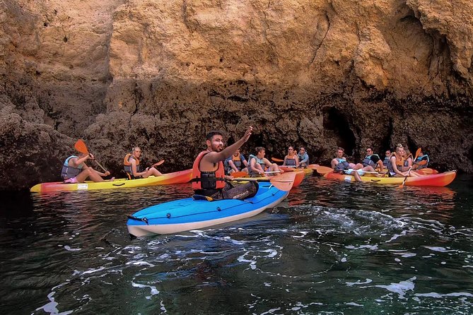 2-hour Kayak Tour of Ponta da Piedade Caves and Beaches - Paddling inside the Ponta da Piedade caves