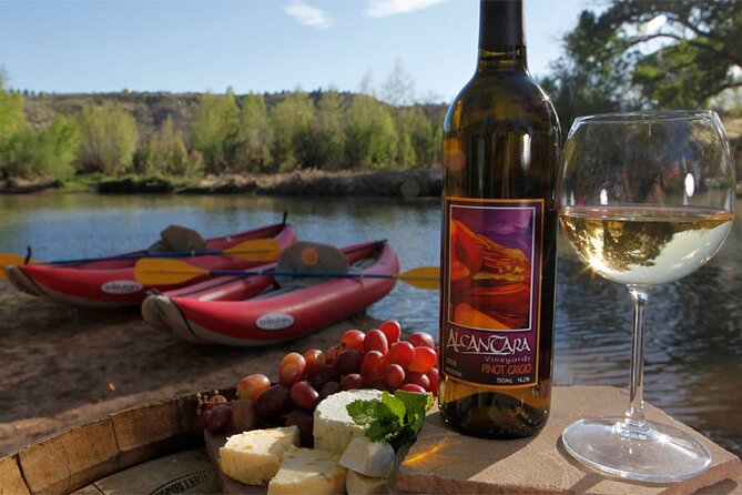 2 Hours Water to Wine Kayak Trip from Cottonwood - What the Verde River paddle feels like