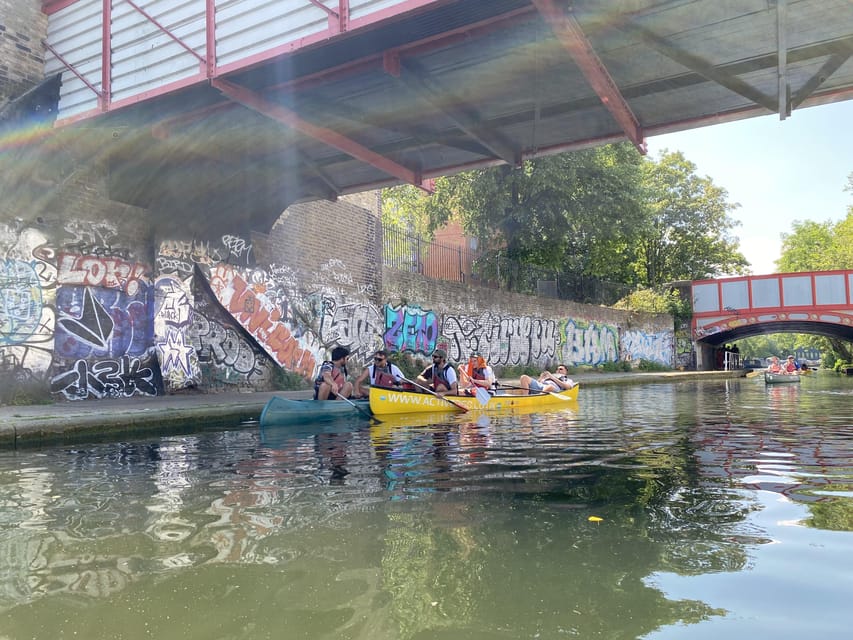 2 seater Canoe Rental in Ladbroke Grove - Paddling through Westbourne Park toward Little Venice