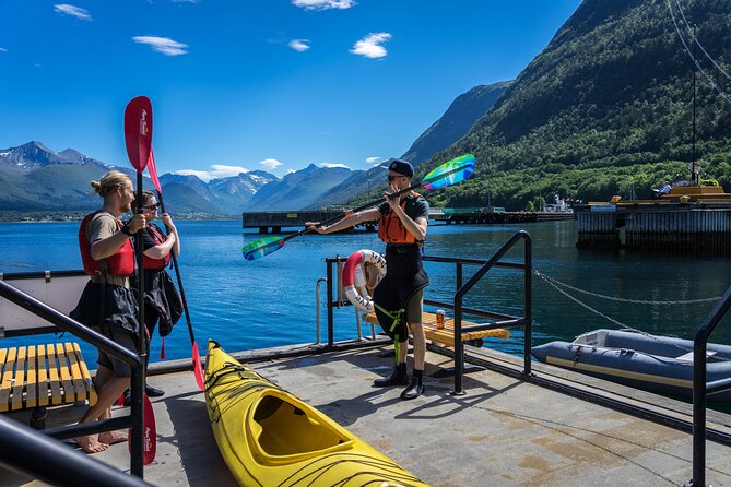 3-Hour Kayak Tour in Åndalsnes - Why the small group changes the experience