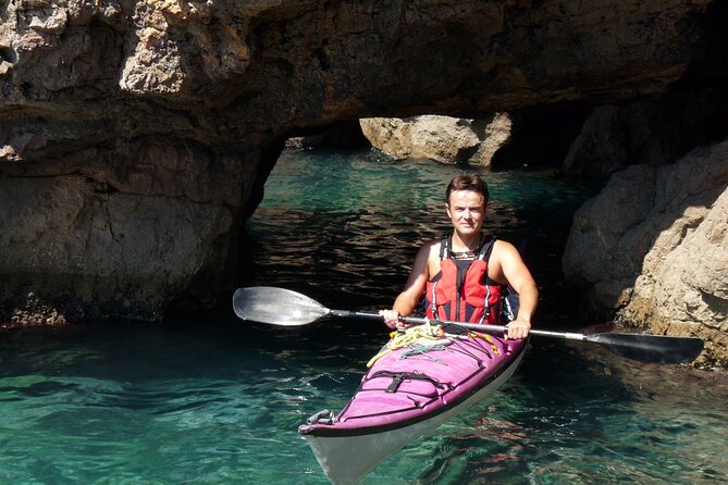 3 Hour of Sea Kayak Trip in the Creeks of Sete - What to bring for a wet, sunny morning or afternoon