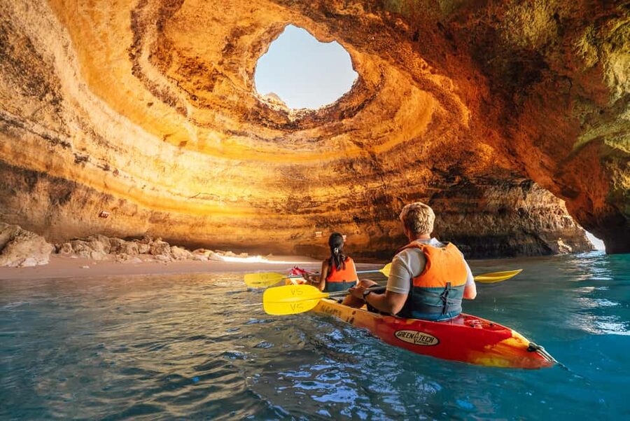 Algarve: Benagil Cave Sunrise Kayak Tour with Shower Use - Key points at a glance
