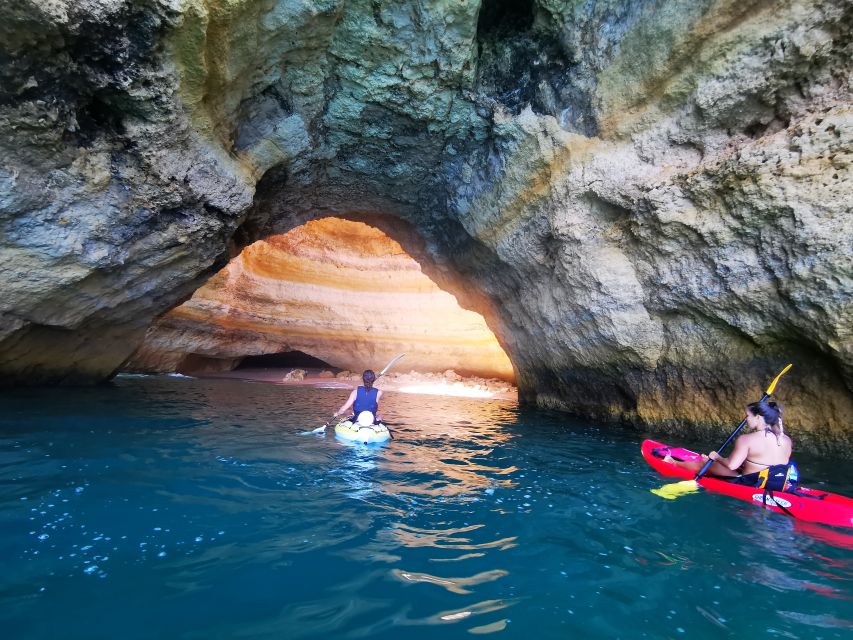 Algarve: Benagil Cave Sunrise Kayak Tour with Shower Use - Kayak comfort, clothing, and shower use