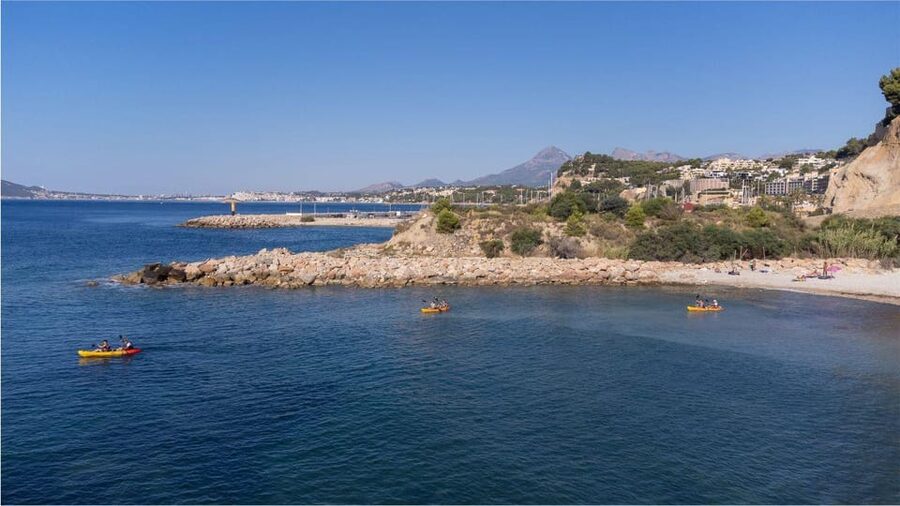 Altea: Morro de Toix Guided Kayak Excursion - Who will enjoy this Altea kayak trip