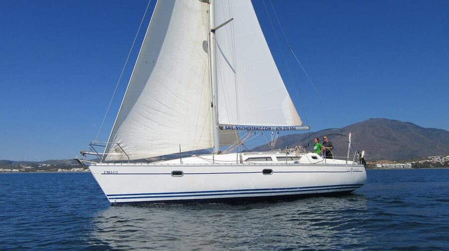 Always private 4 hour - Sail- dolphin Yacht Charter-paddle - Should you book it?