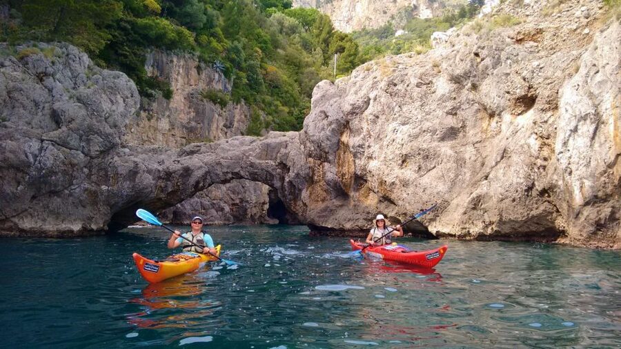 Amalfi Coast: Kayak Tour with Snorkeling and Grottoes Visit - Practical advice for a smoother outing