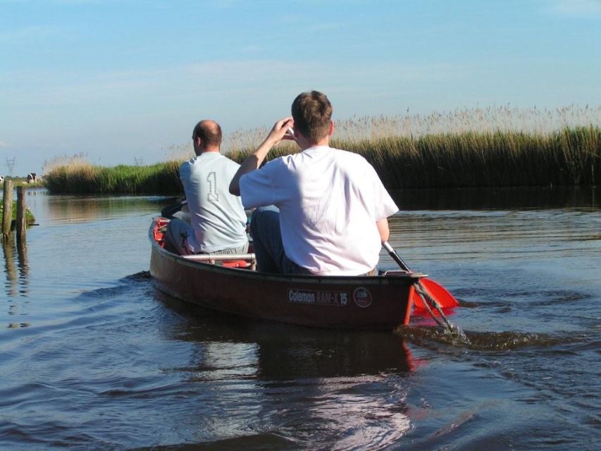 Amsterdam 5-Hour Guided Canoe Trip in the Wetlands - The island picnic halfway through