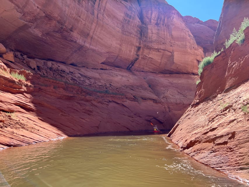 Antelope Canyon Lake Powell: Guided Kayaking & Hike Tour - Leaving the kayak for the slot-canyon walk