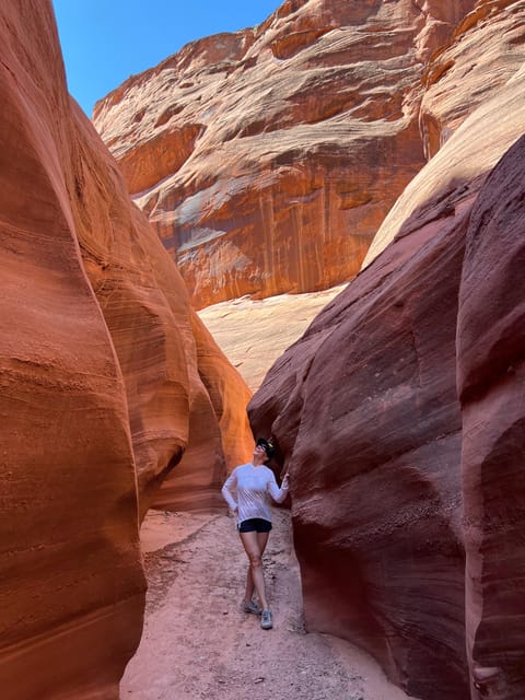 Antelope Canyon Lake Powell: Guided Kayaking & Hike Tour - What to pack for comfort