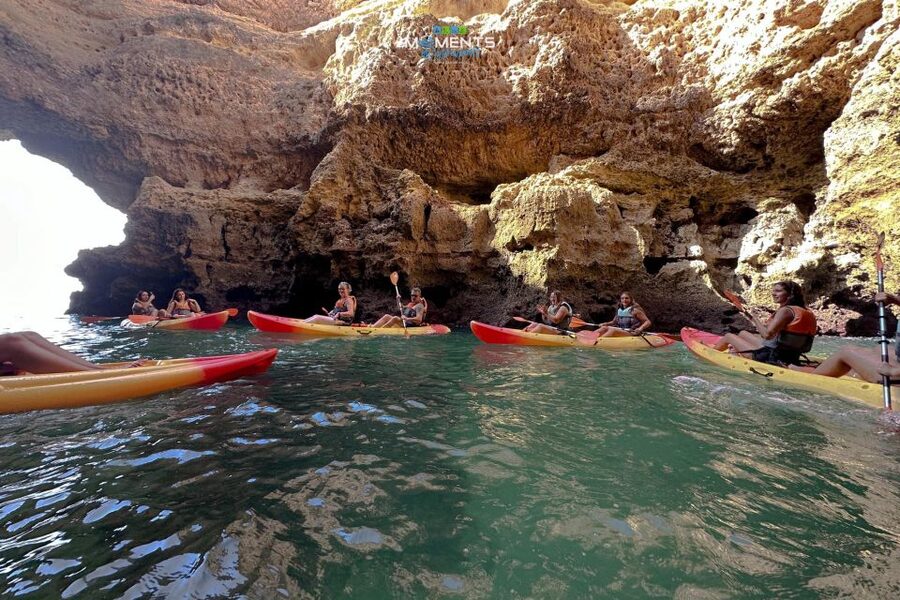 Armação de Pêra: 2-Hour Wild Beaches and Caves Kayak Tour - Fontainhas, Albandeira, and the return paddle