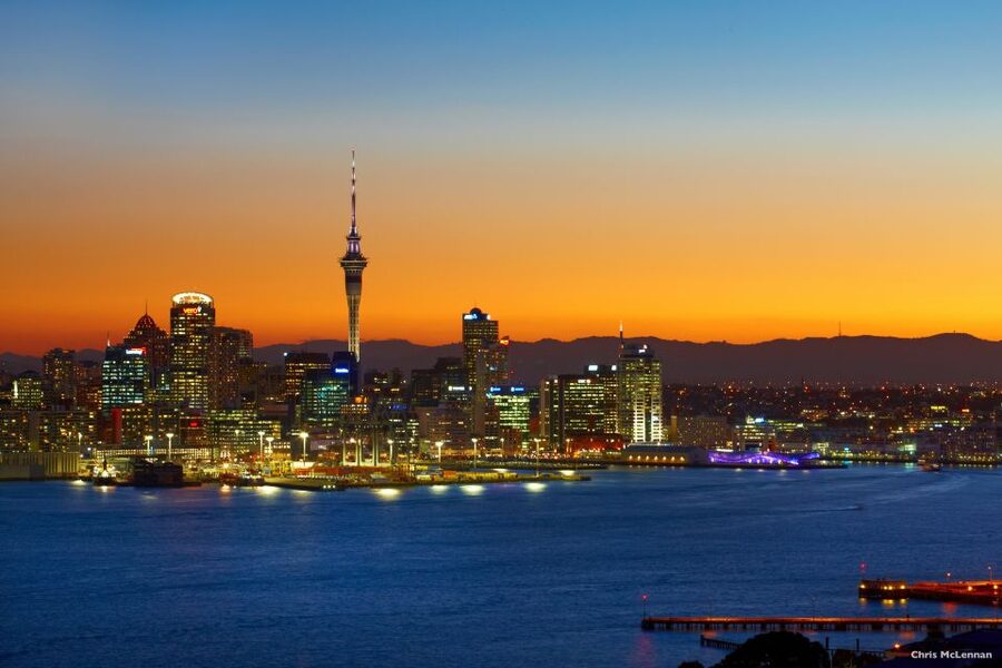 Auckland: Sunset & Night Sea Kayak Tour to Rangitoto Island - Key points to know before booking