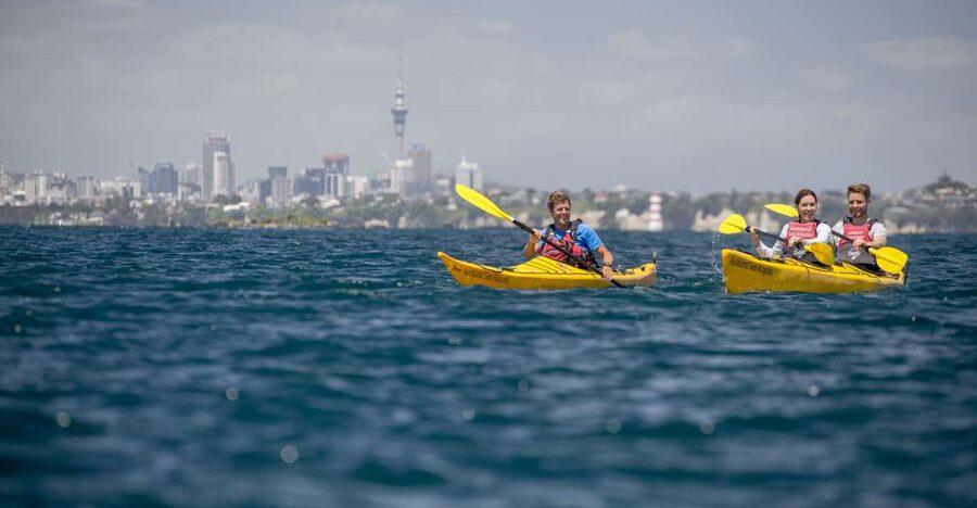 Auckland: Sunset & Night Sea Kayak Tour to Rangitoto Island - Starting at St Heliers Beach
