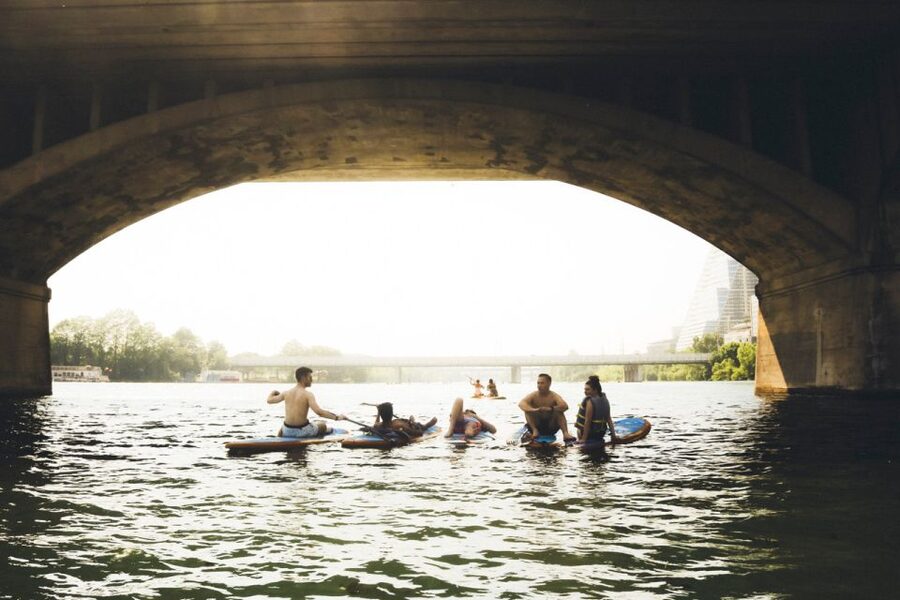 Austin: Lady Bird Lake Stand-Up Paddleboard Rental - Key points to know before booking