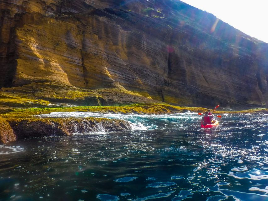 Azores: Vila Franca do Campo Islet Kayaking Experience - Why the volcanic crater makes this kayak trip special
