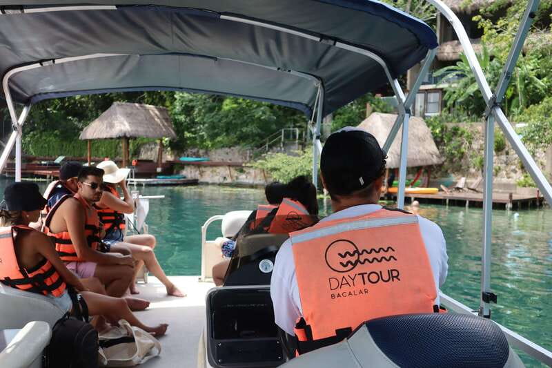 Bacalar: 3-hr Pontoon Boat Tour with Beach Club + Kayaks - Bird Island and the second water stop