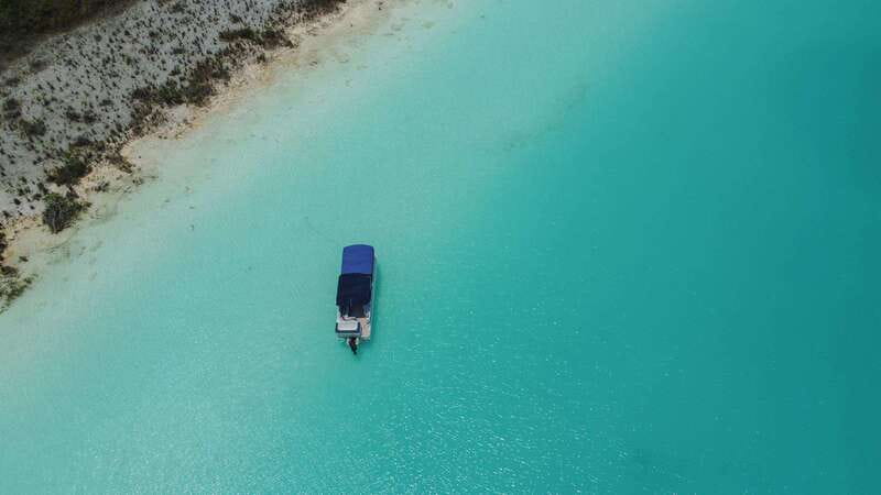 Bacalar: 3-hr Pontoon Boat Tour with Beach Club + Kayaks - Who should book this outing