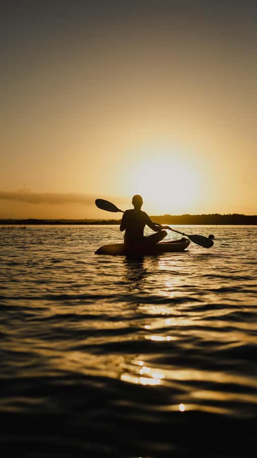 Bacalar at Sunrise: Kayak Adventure with Breakfast & Photos - Getting on the water before the day gets hot