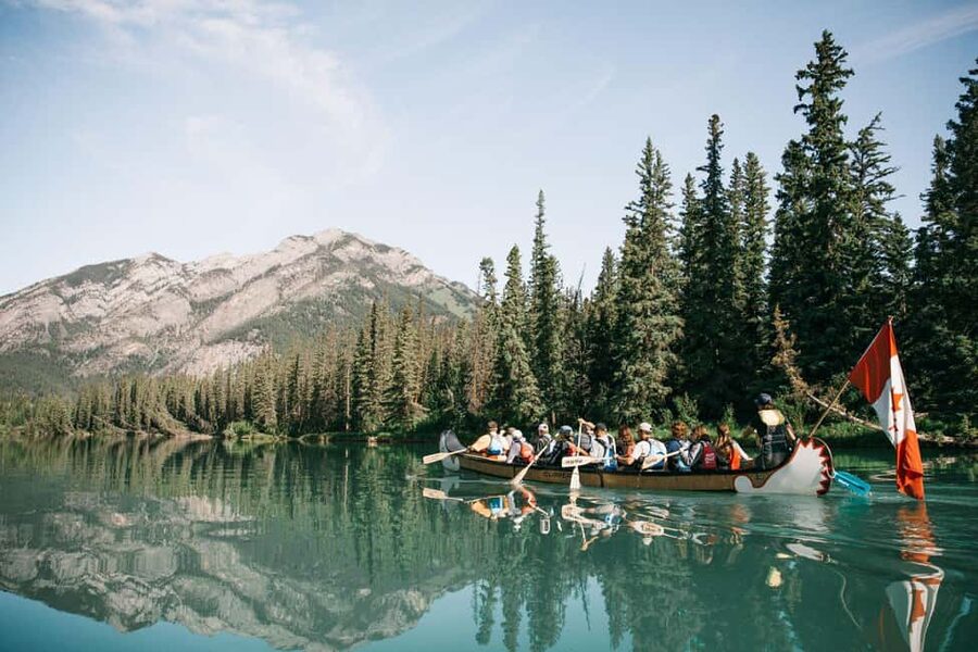 Banff: Wildlife on the Bow River Big Canoe Tour - Mountain Views From the Water