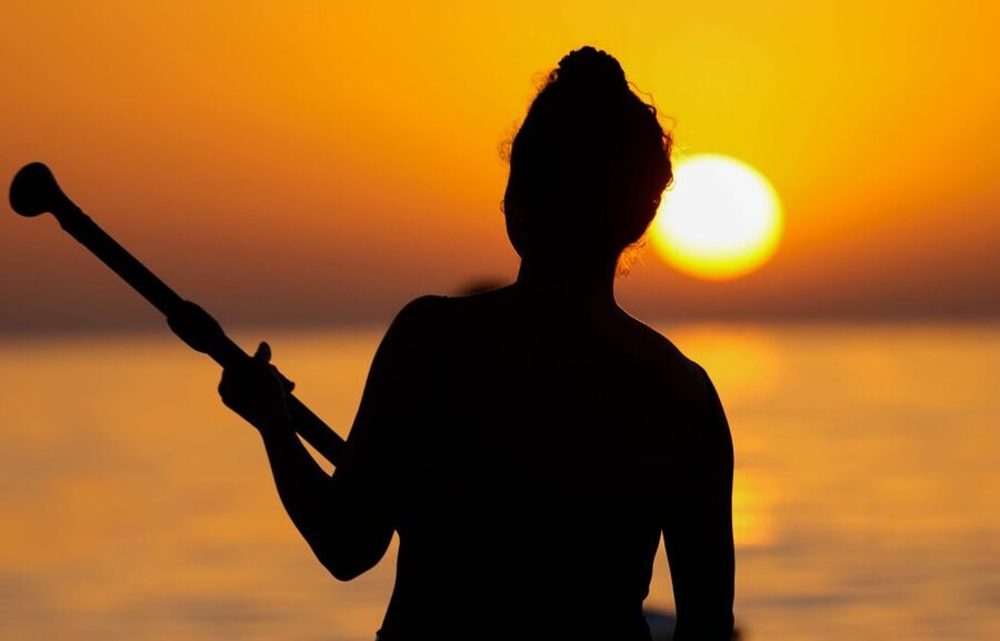 Barcelona: Sunrise Paddleboarding with Instructor and Photos - What the $35 price really covers