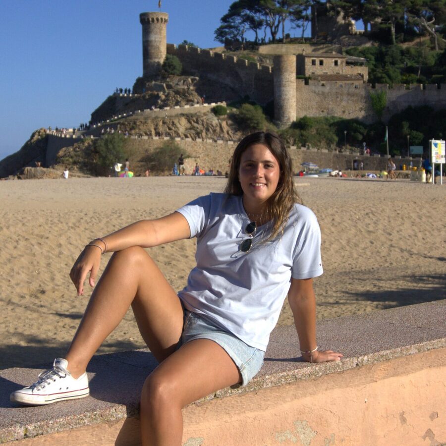 Barcelona: Tossa de Mar Kayak & Snorkel Tour w/3-Course Meal - Three Hours of Kayaking, Caves, and Clear Water