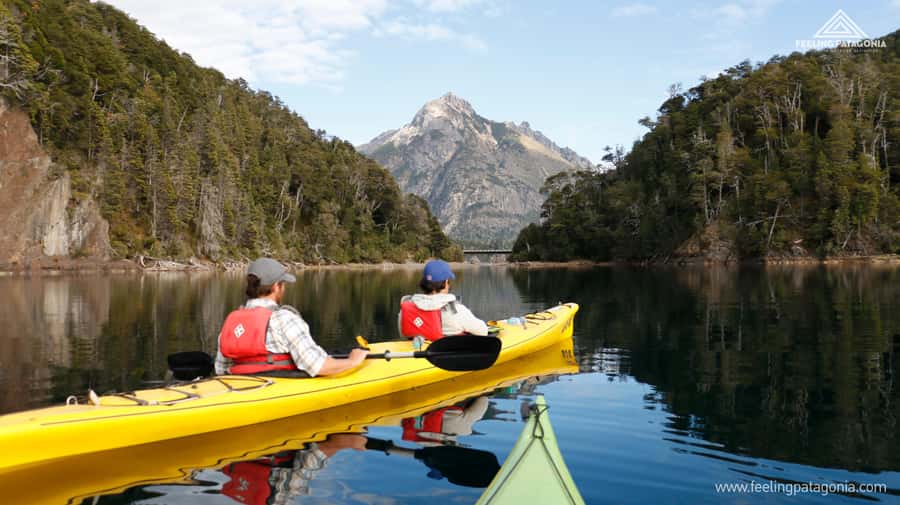 Bariloche: Half Day Kayak to Nahuel Huapi or Moreno Lakes - Getting ready beside the lake