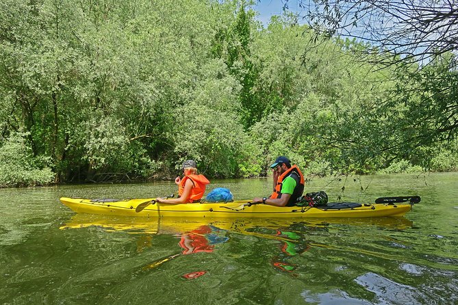 Belgrade War Island Kayak Tour - Starting at Ušće 7 with a basic kayak lesson