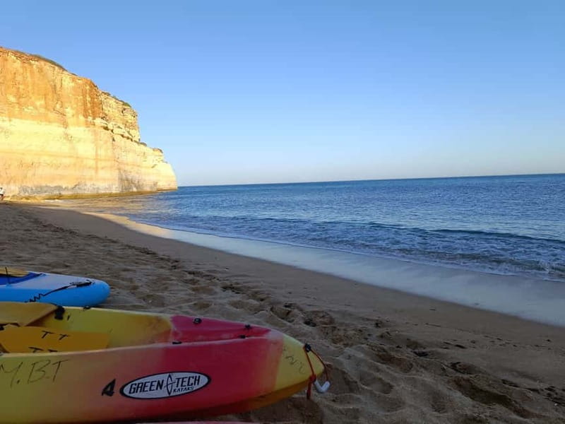Benagil: Benagil Caves Guided Kayak Tour - Praia da Marinha’s natural arches