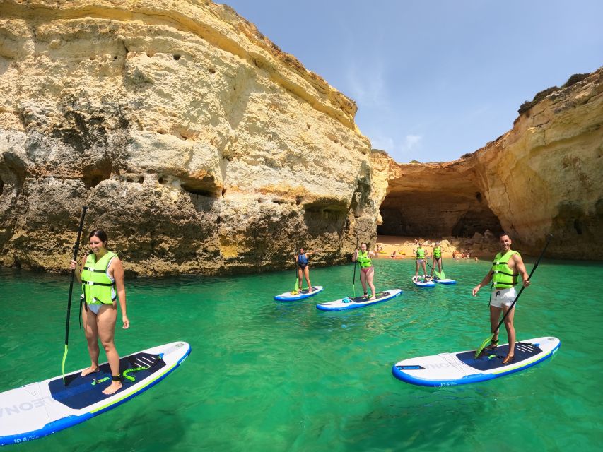 Benagil: Benagil Caves Guided Kayak Tour with Free 4K Photos - What to bring and what to expect at the beach
