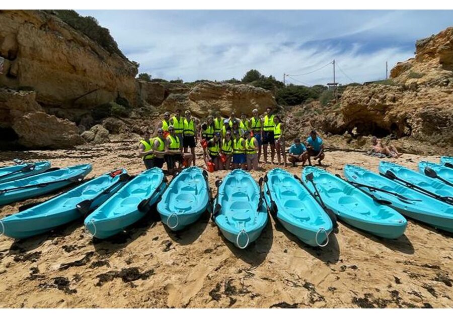 Benagil Kayaking Guided Tour - What happens before you leave the beach