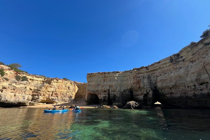Benagil, Marinha & Albandeira - Kayak w/ Local Guide - Entering Benagil Cave by kayak