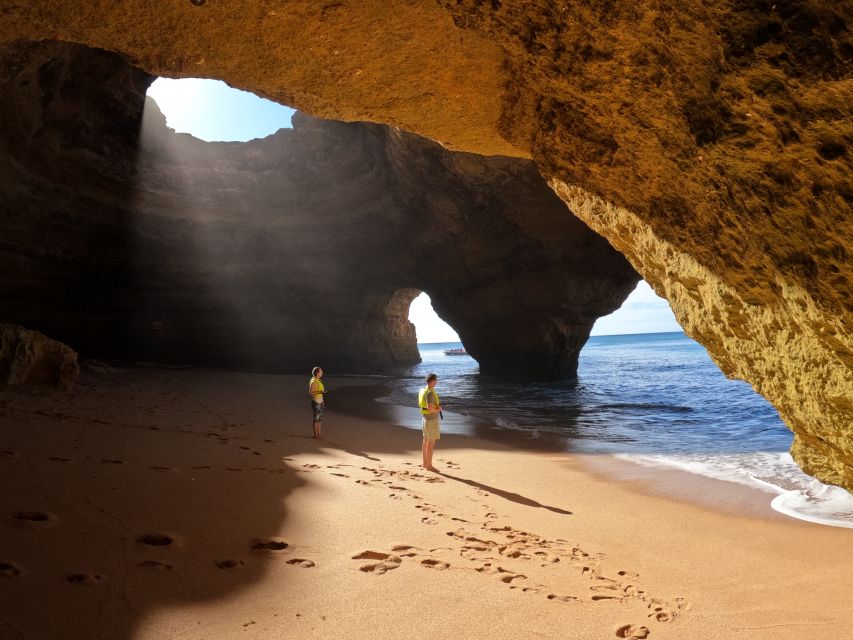 Benagil: Sunrise kayak tour Benagil caves and secret spots - Guides, safety, and the human side