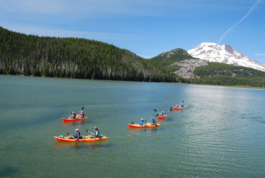 Bend: Guided Kayak Tour on the Cascade Lakes - Key points at a glance