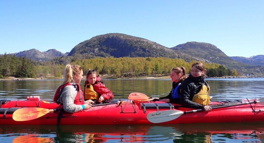 Bergen: Øygarden Islets Guided Kayaking Tour - From Bergen’s Tourist Information to Øygarden