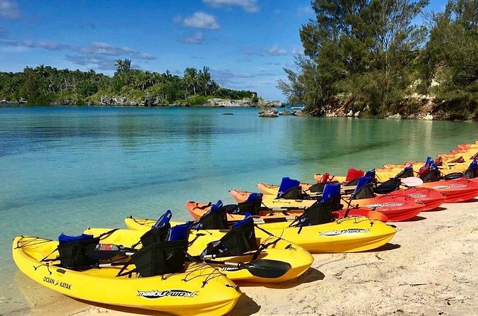 Bermuda Kayak Eco-Tour - Paddling Through Paradise Lakes