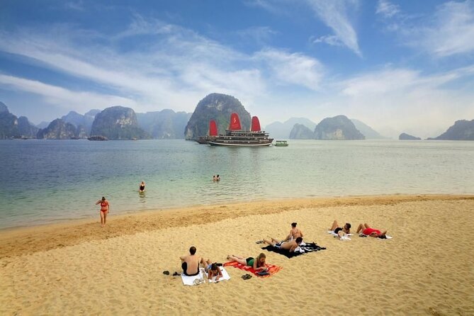 Best Halong 5 star Day Trip, inclusive,buffet,cave,kayak,transfer - Boarding at Tuan Chau and settling into the route