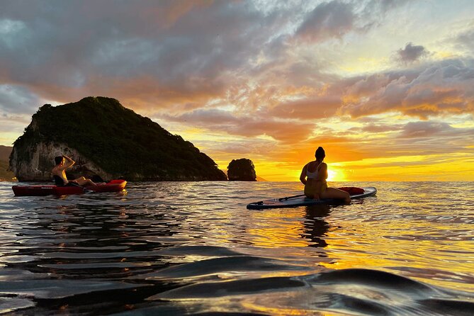 Bioluminescence by kayak or SUP to Los Arcos Puerto Vallarta - Should you book the Los Arcos bioluminescence tour?