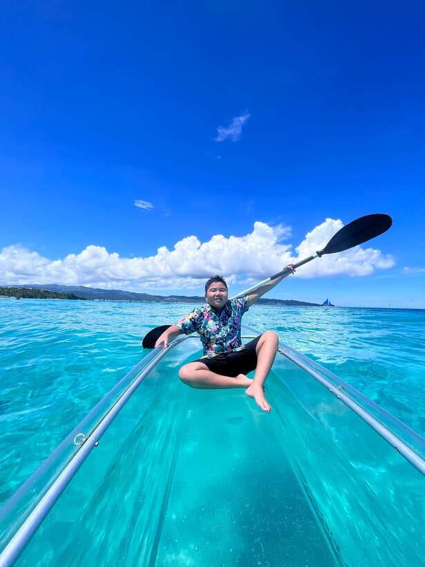 Boracay - Crystal Kayak phot-op Experience - The people who make the photographs work