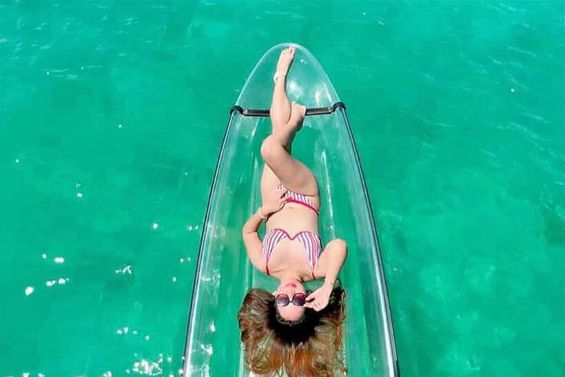 Boracay: Crystal Kayak Photo-op Experience - Getting onto the crystal kayak