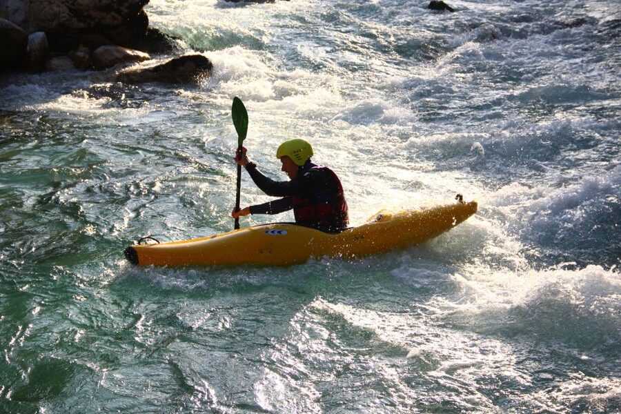 Bovec: Soča River 1-Day Beginners Kayak Course - What the three-hour schedule feels like