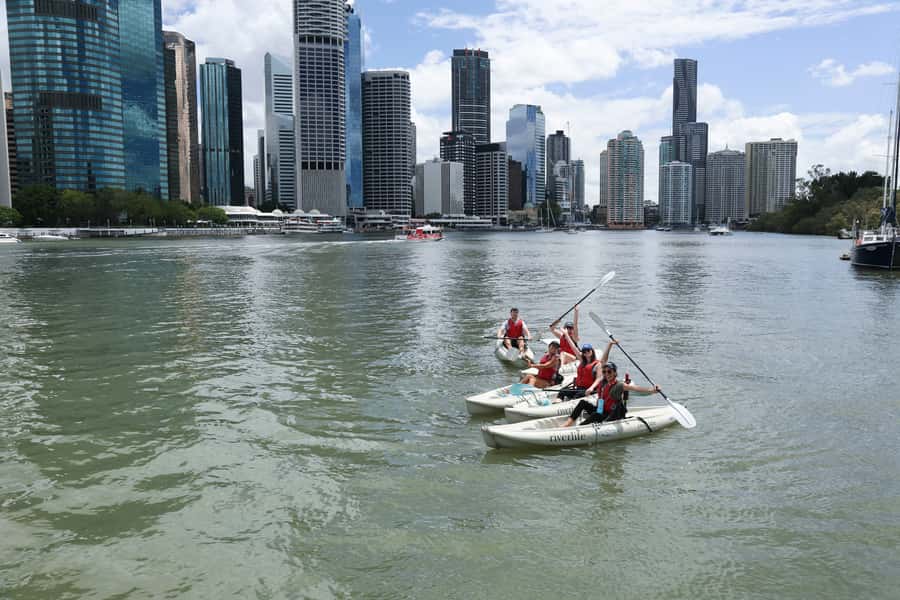 Brisbane: 2-Hour Kayak Hire on Brisbane River - Paddling beneath the Story Bridge