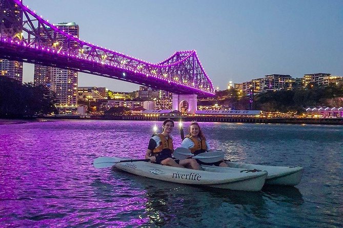 Brisbane City Twilight Kayak - Following the Brisbane River toward the bridges