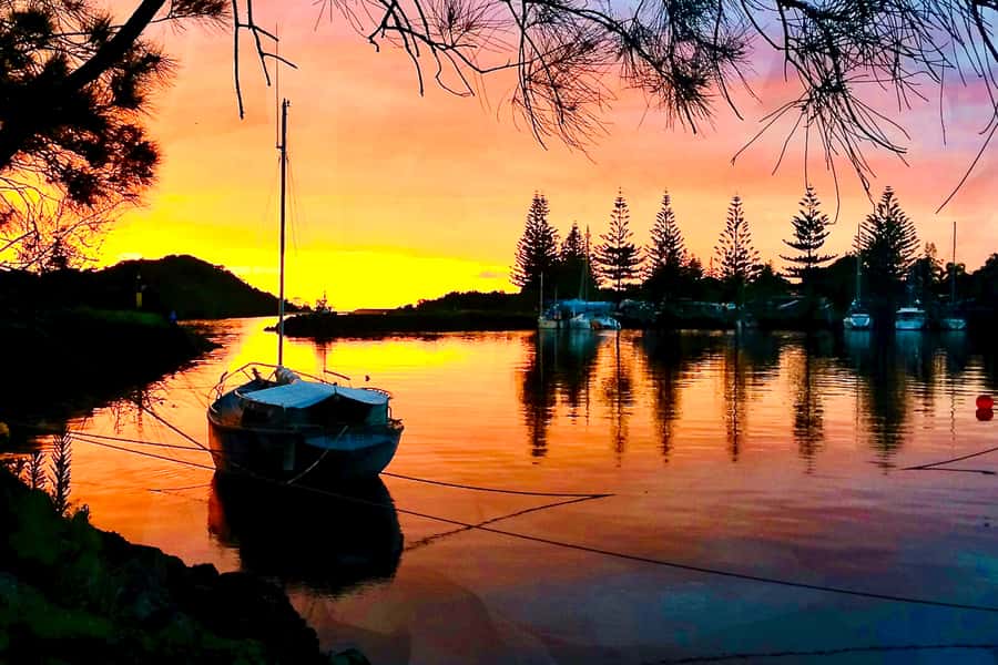 Byron Bay: Brunswick River Sunset Kayak Tour - Friendly guiding and a small-group feel