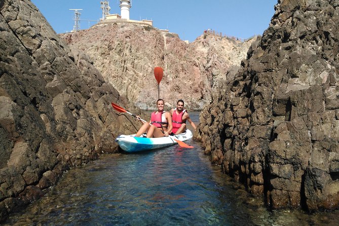 Cabo de Gata: Tour en kayak y snorkel full face + fotos incluidas - A three-hour view of Cabo de Gata from the sea
