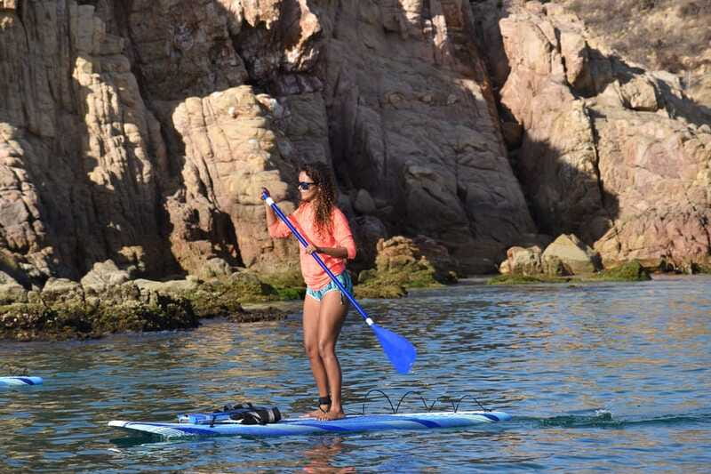 Cabo san Lucas: Paddle Boarding or Kayak and Snorkeling - Fruit, juice, and a low-key finish