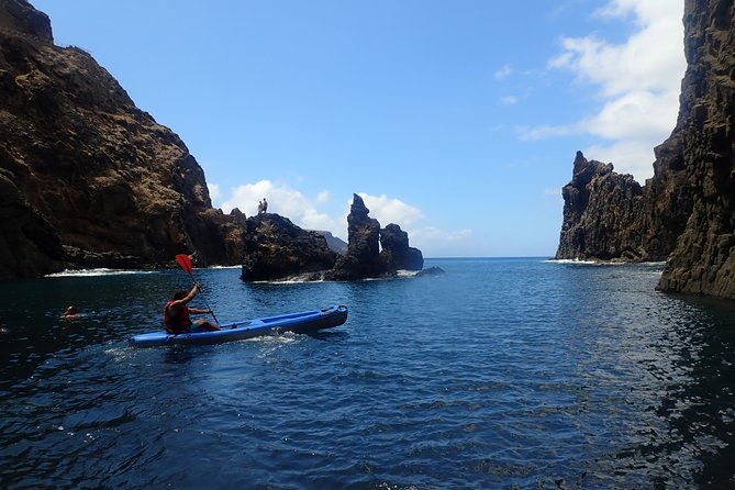 Calheta Kayak Tour - Choosing between Zimbralinho Beach and Cal Islet