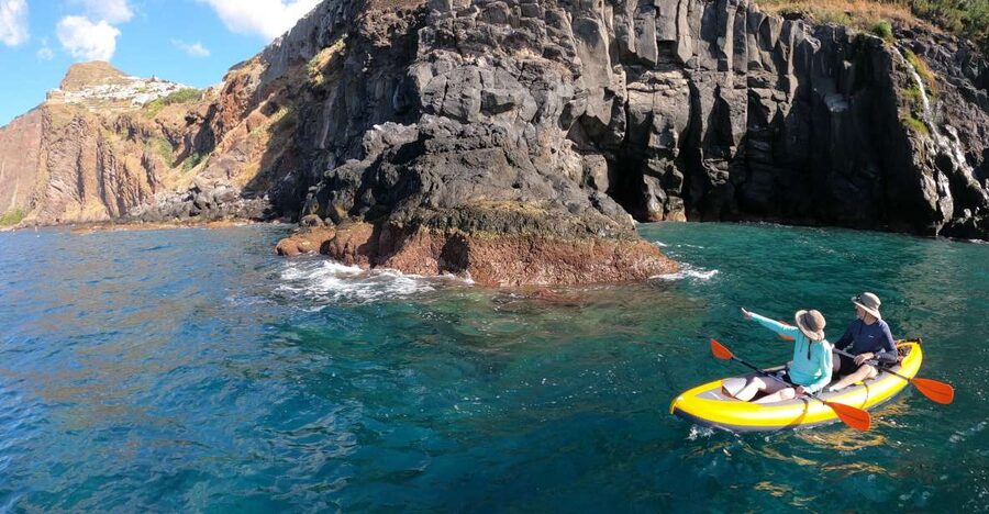Câmara de Lobos: Private Guided Kayaking Tour in Madeira - Key points at a glance