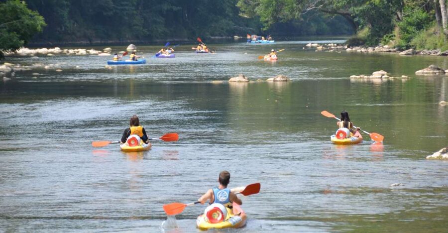 Cangas de Onís: Sella River Canoeing Adventure - The first 4 kilometers: the best family choice in summer