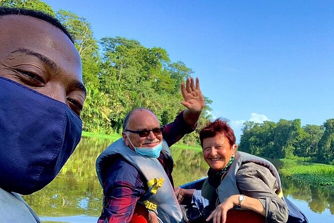 Canoe tour - Meeting the guide at 6:00 am